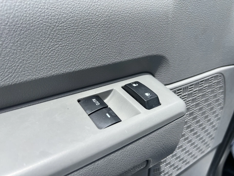 2023 Ford Super Duty 5th Gen - Image 17 of 31