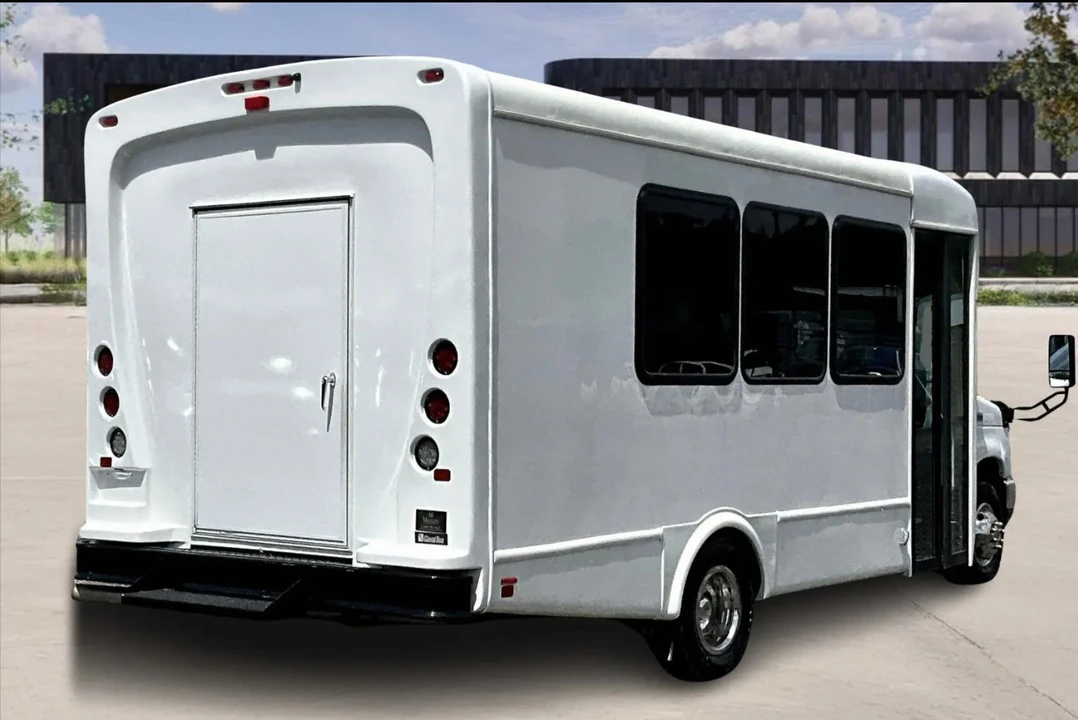 2023 Ford Super Duty 5th Gen - Image 6 of 12