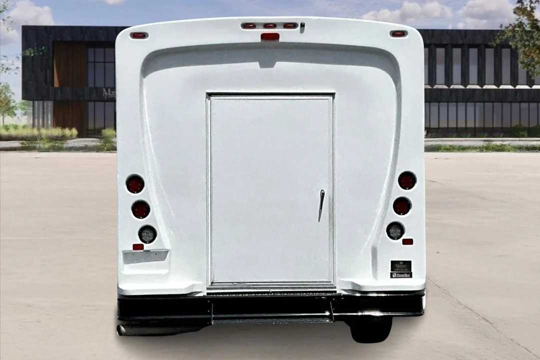 2023 Ford Super Duty 5th Gen - Image 5 of 12