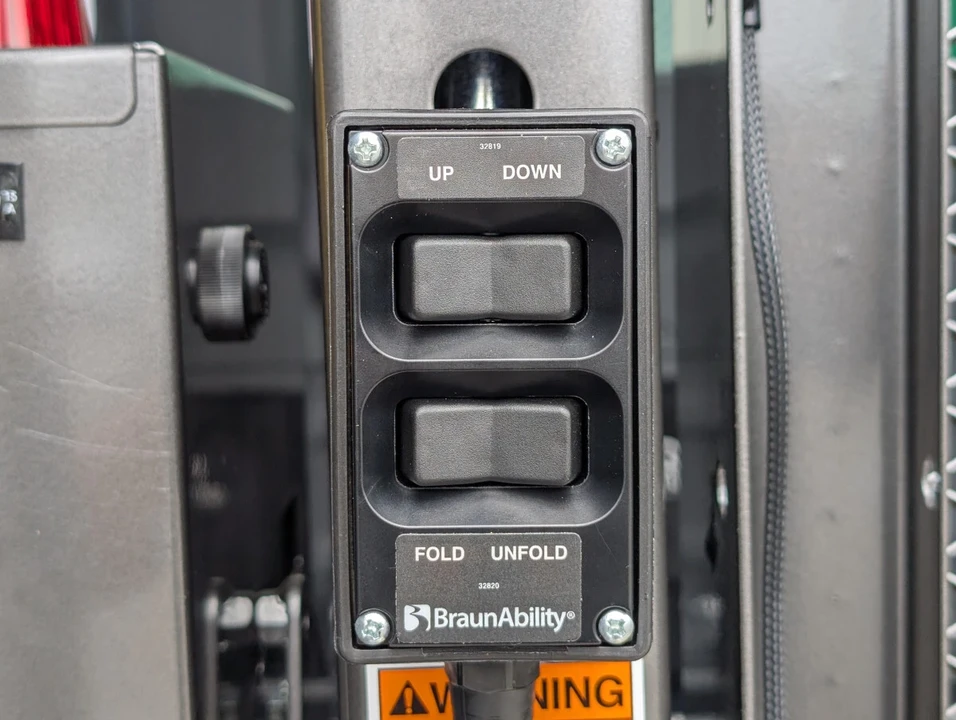 2023 Ford Transit - Image 10 of 12