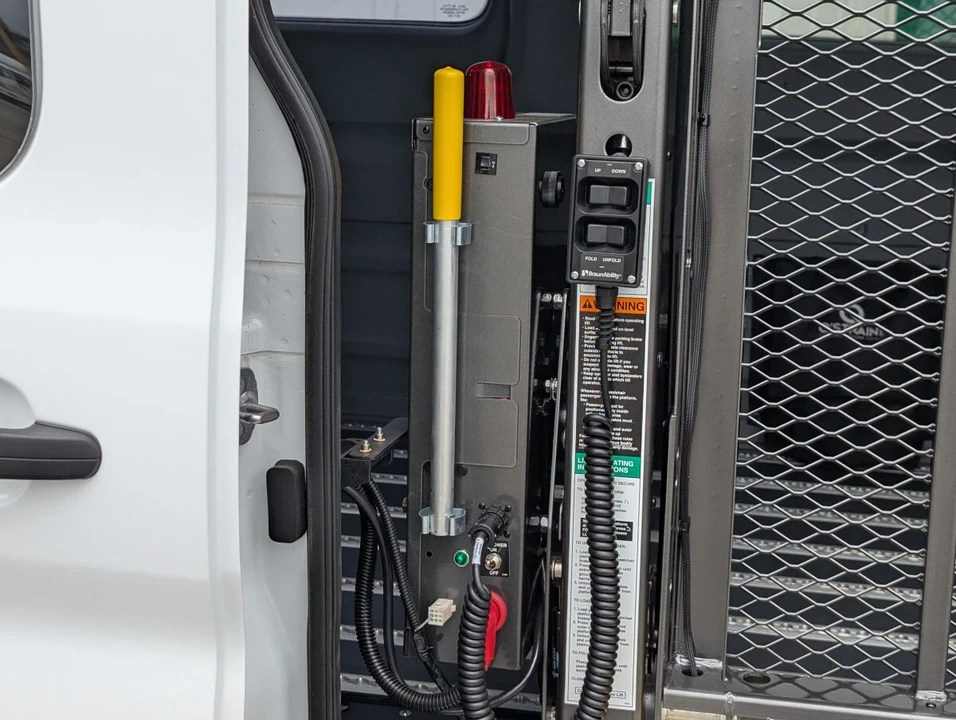 2023 Ford Transit - Image 11 of 12