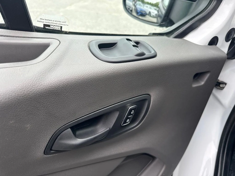 2023 Ford - Image 23 of 30