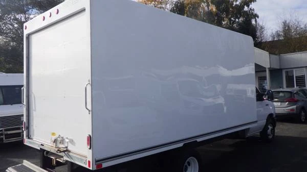 2023 Ford Econoline Van - Image 4 of 26
