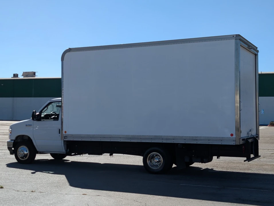 2023 Ford Econoline Van - Image 5 of 12