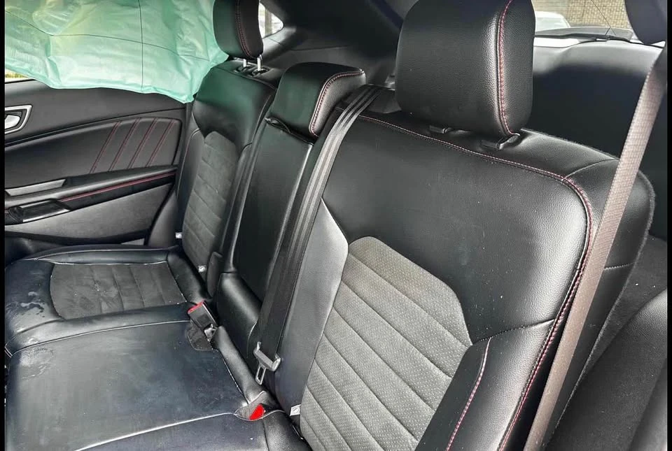 2023 Ford Edge - Image 9 of 10