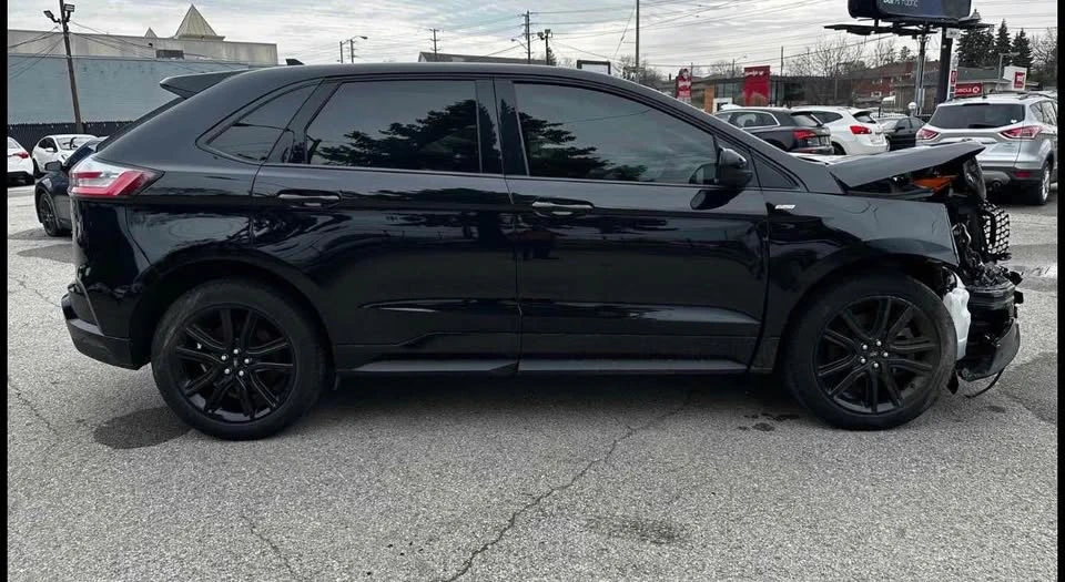 2023 Ford Edge - Image 6 of 10