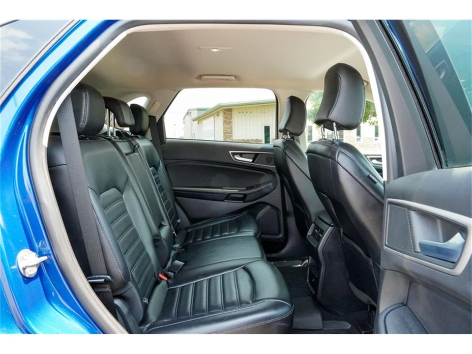 2023 Ford Edge - Image 16 of 31