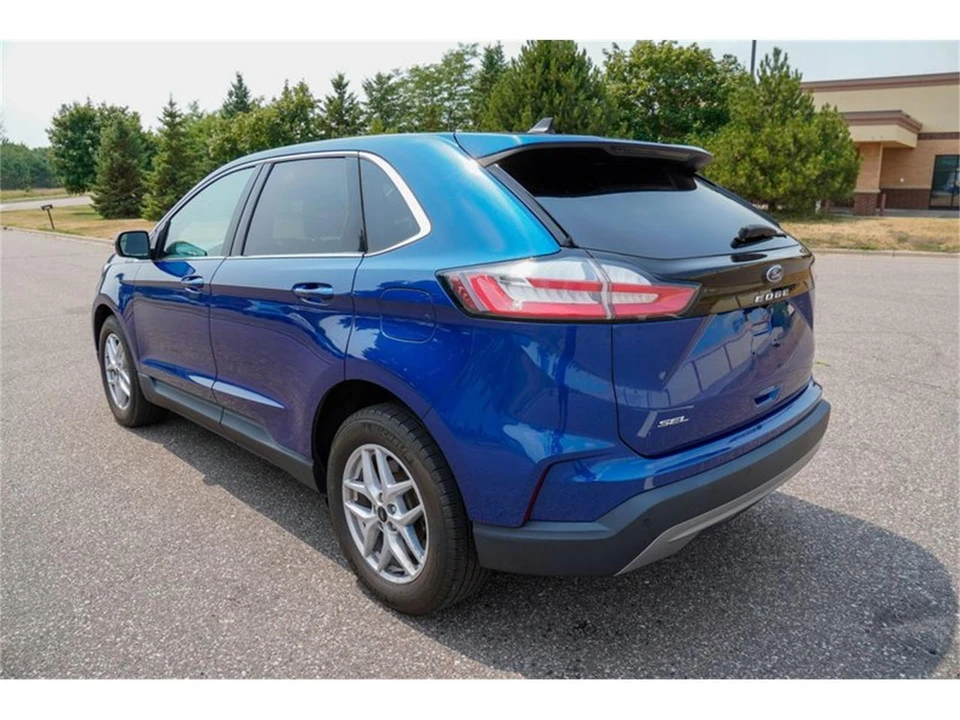 2023 Ford Edge - Image 5 of 31
