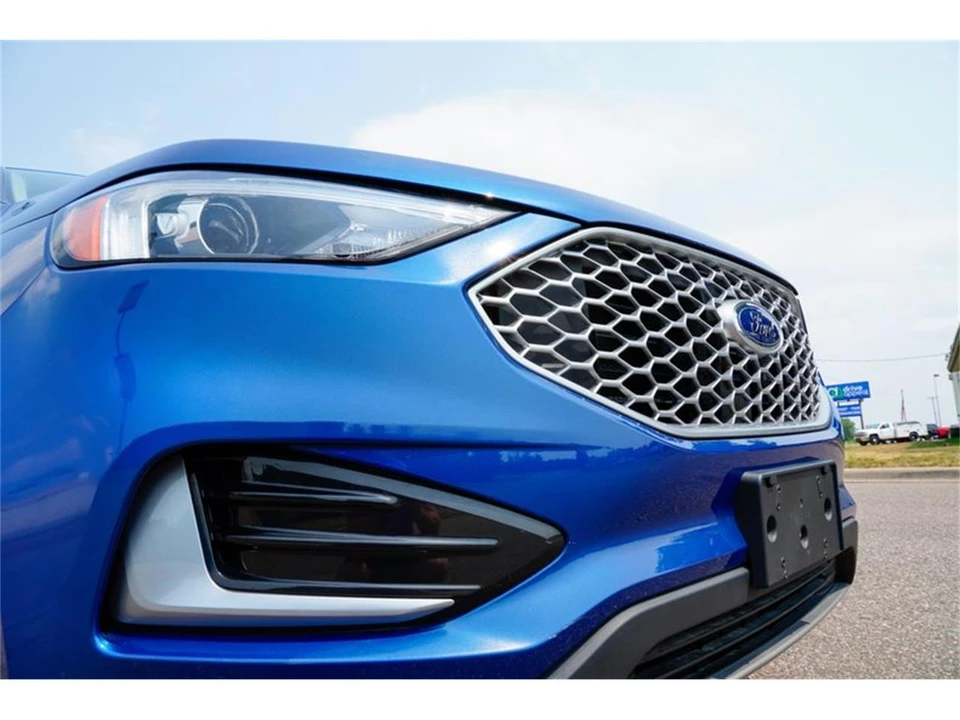 2023 Ford Edge - Image 25 of 31