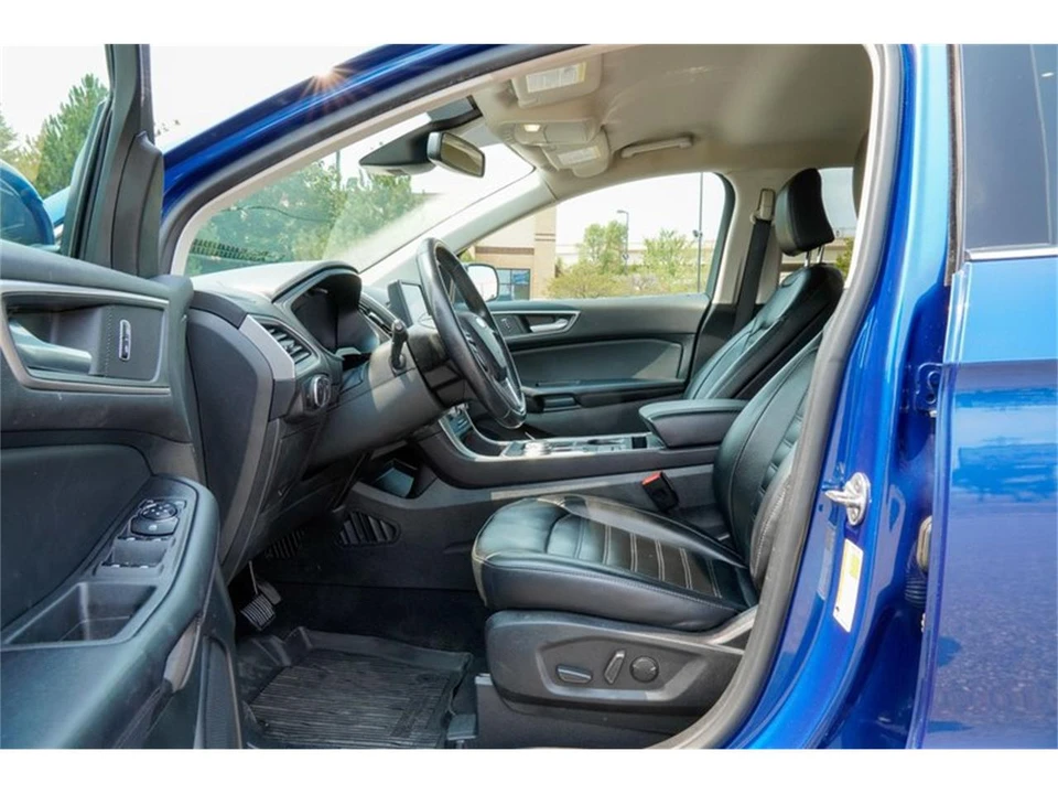 2023 Ford Edge - Image 9 of 31