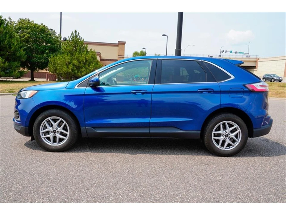2023 Ford Edge - Image 6 of 31