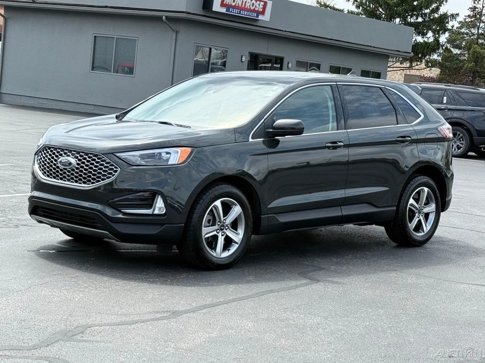 2023 Ford Edge - Image 7 of 12