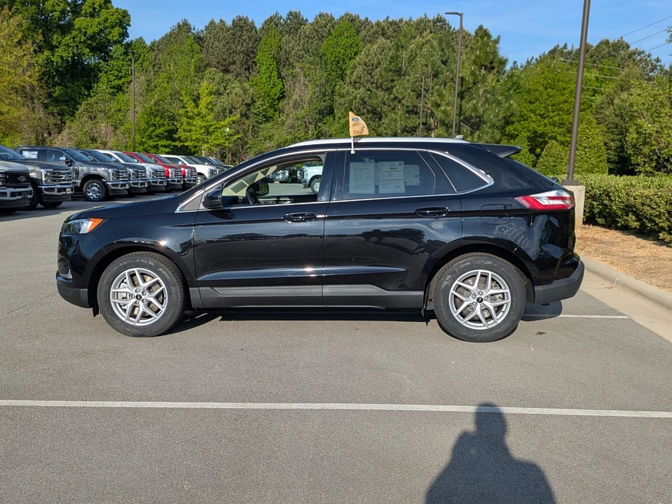 2023 Ford Edge - Image 7 of 31