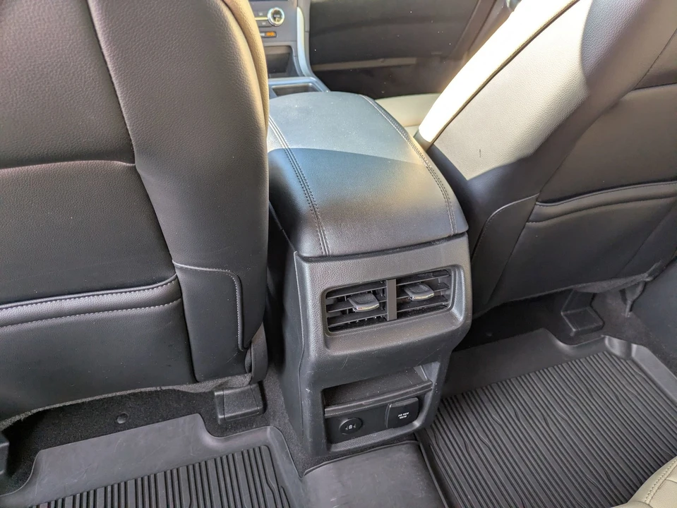 2023 Ford Edge - Image 30 of 31