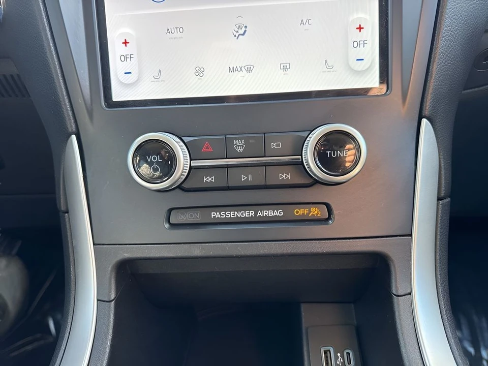 2023 Ford Edge - Image 21 of 21