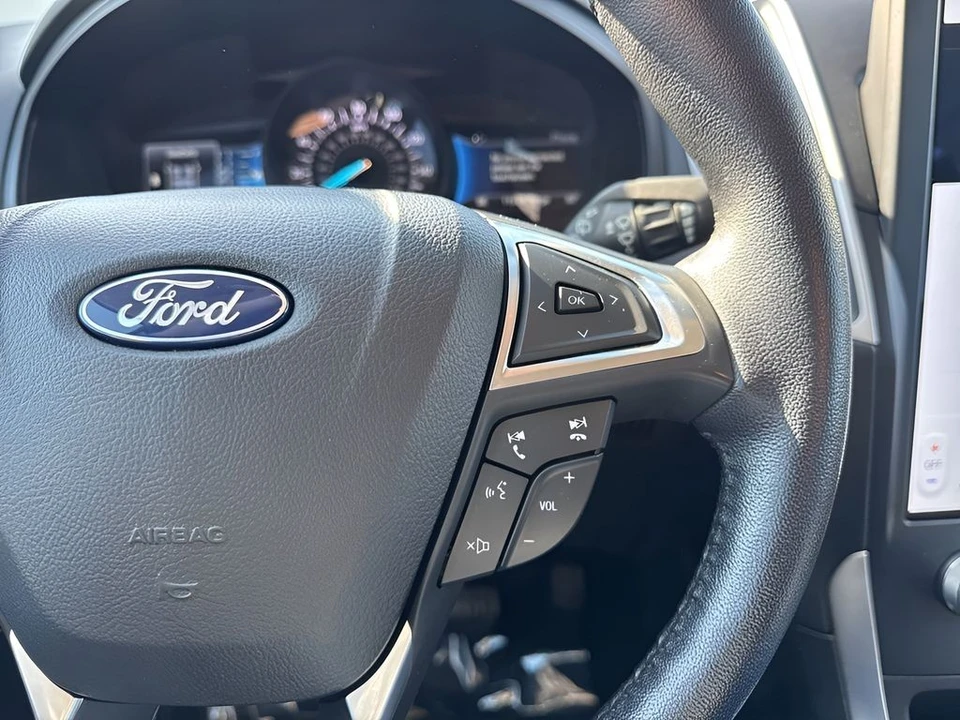 2023 Ford Edge - Image 15 of 21