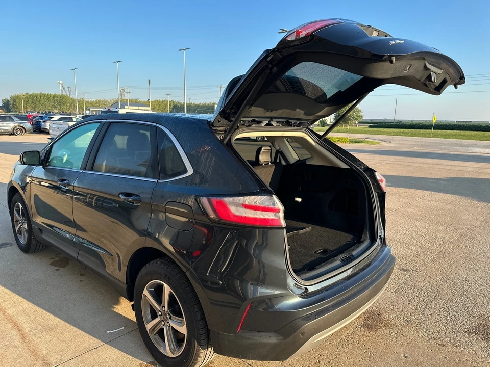 2023 Ford Edge - Image 15 of 21