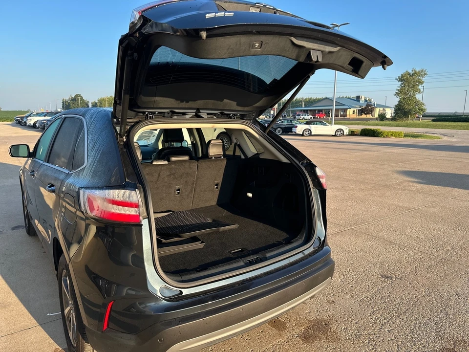 2023 Ford Edge - Image 14 of 21