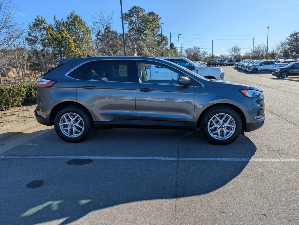 2023 Ford Edge - Image 3 of 12