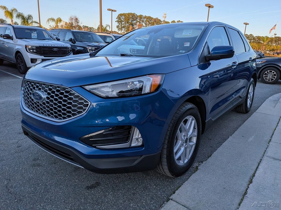 2023 Ford Edge - Image 9 of 21