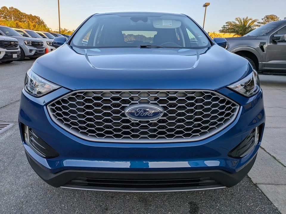 2023 Ford Edge - Image 10 of 21