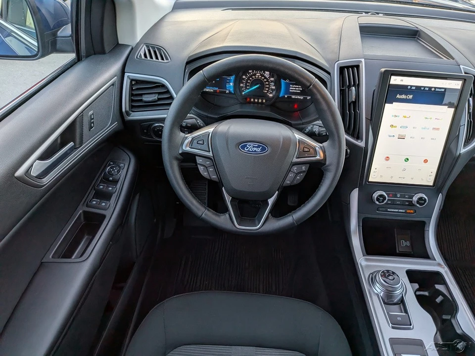 2023 Ford Edge - Image 19 of 21