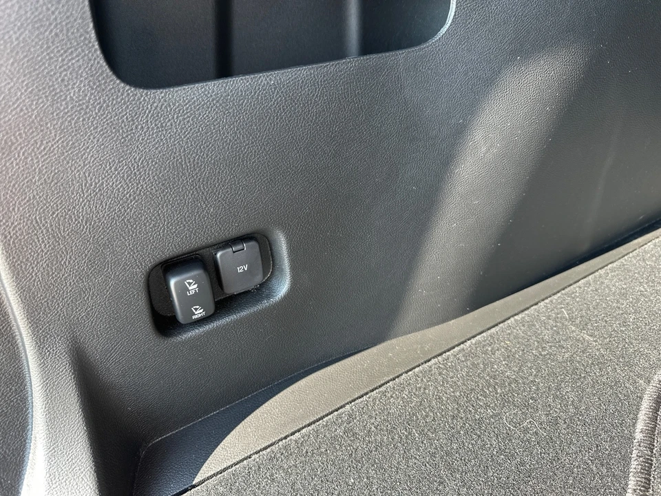 2023 Ford Edge - Image 14 of 21