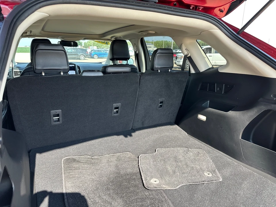 2023 Ford Edge - Image 13 of 21