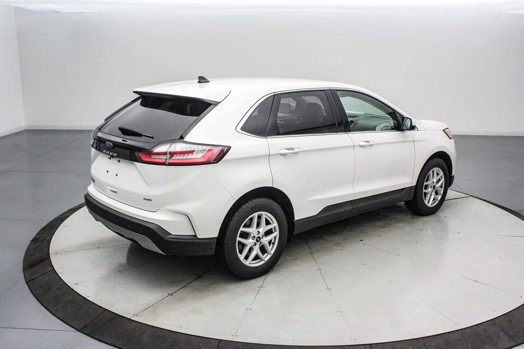 2023 Ford Edge - Image 5 of 21