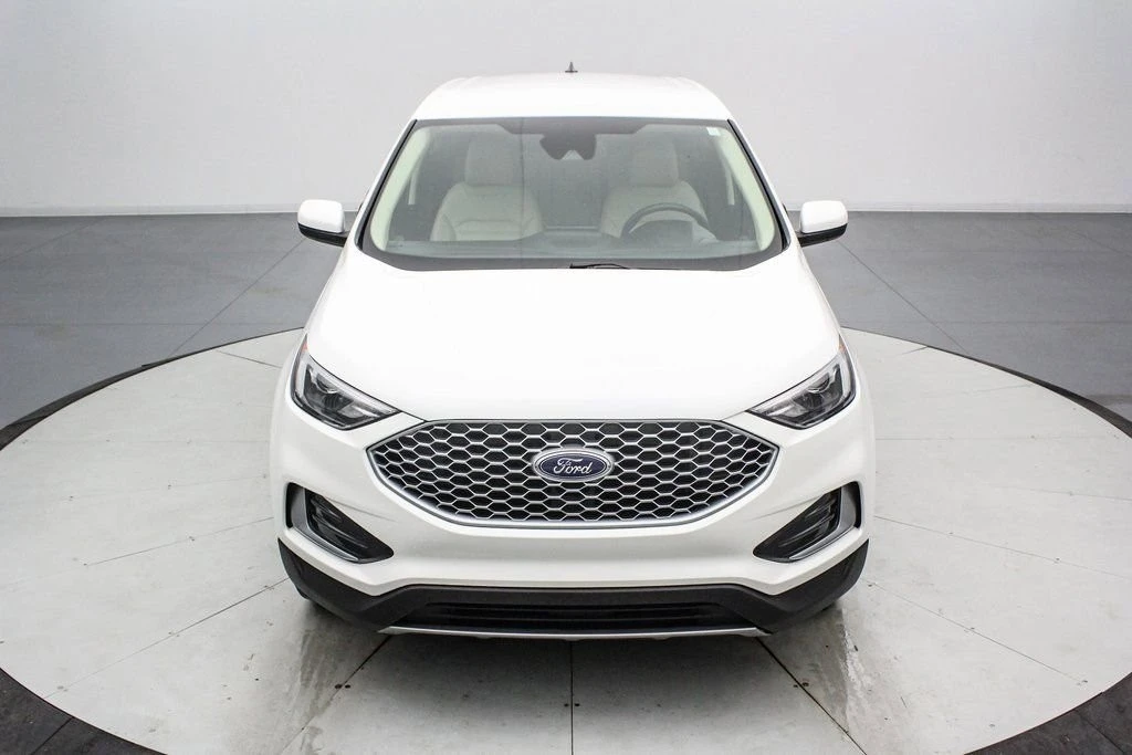 2023 Ford Edge - Image 10 of 21