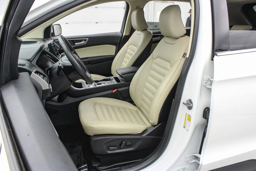 2023 Ford Edge - Image 12 of 21