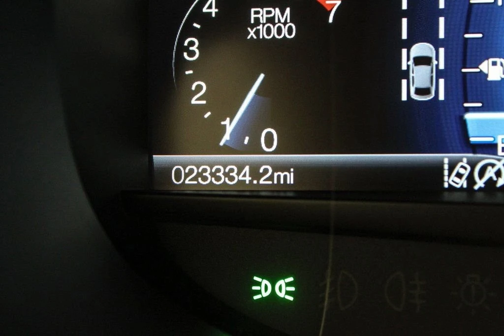 2023 Ford Edge - Image 18 of 21