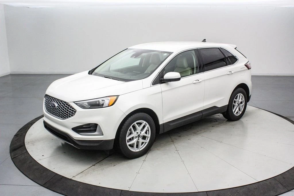 2023 Ford Edge - Image 9 of 21