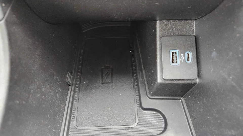 2023 Ford Edge - Image 18 of 20