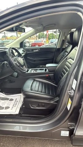 2023 Ford Edge - Image 17 of 21