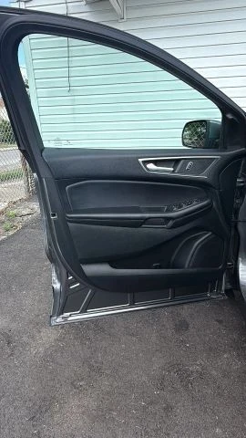 2023 Ford Edge - Image 16 of 21