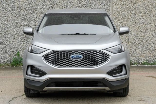 2023 Ford Edge - Image 6 of 31