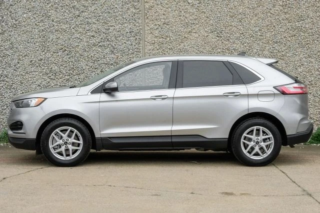 2023 Ford Edge - Image 12 of 31