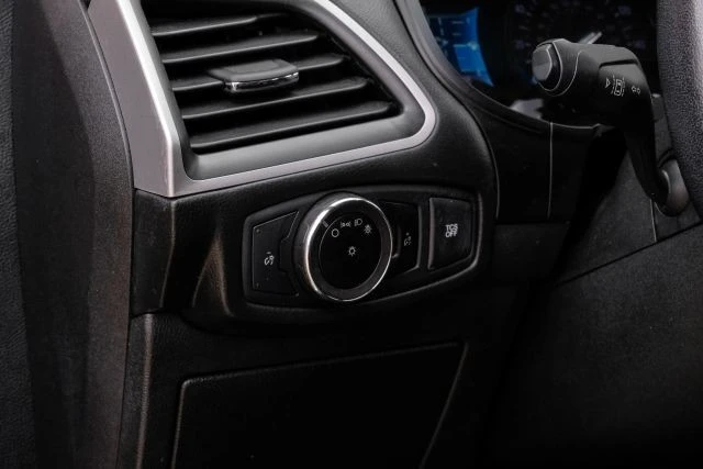 2023 Ford Edge - Image 28 of 31