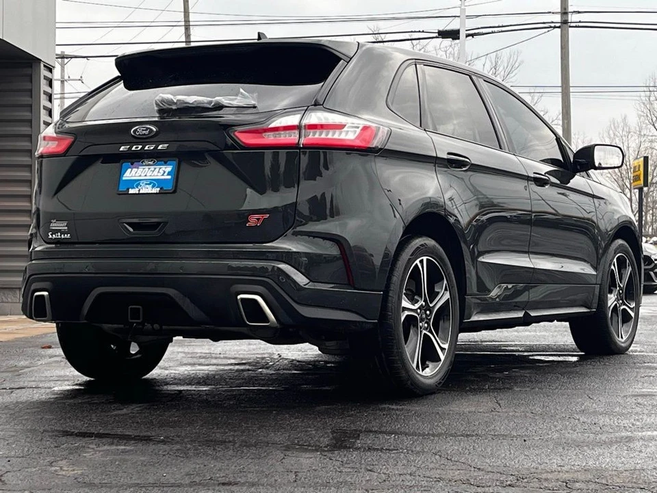 2023 Ford Edge - Image 3 of 12