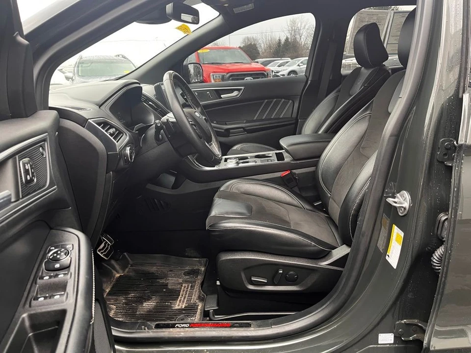 2023 Ford Edge - Image 10 of 12