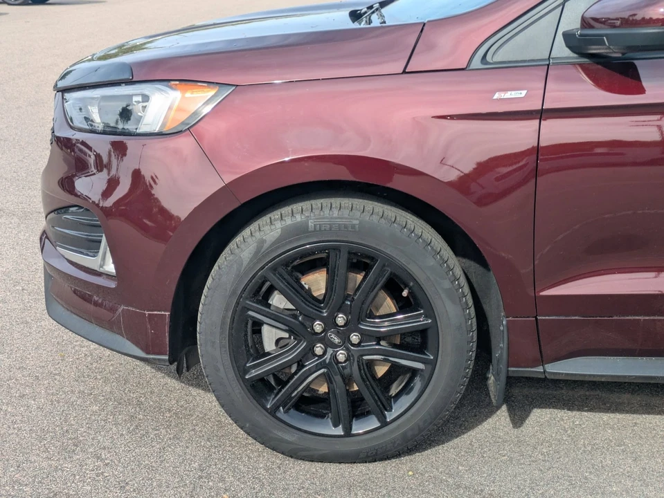 2023 Ford Edge - Image 11 of 31