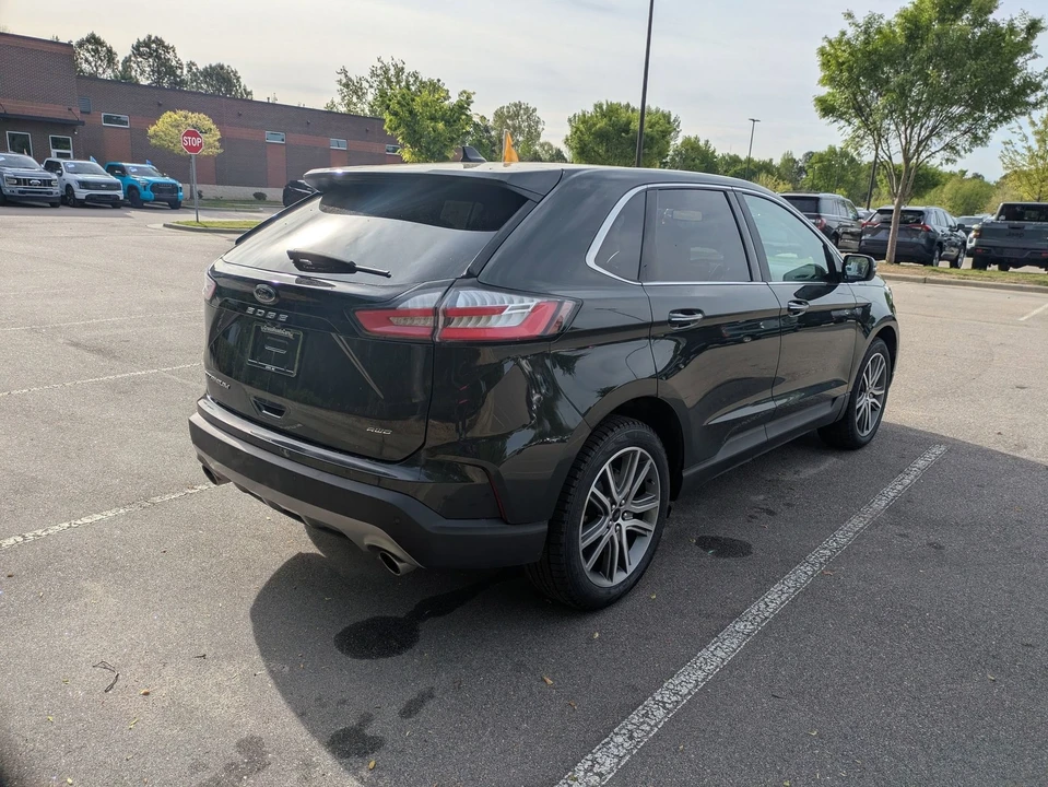 2023 Ford Edge - Image 4 of 21