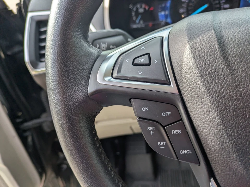 2023 Ford Edge - Image 18 of 21
