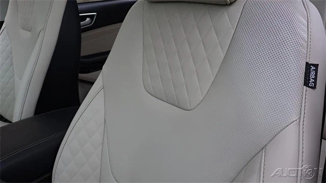 2023 Ford Edge - Image 13 of 21