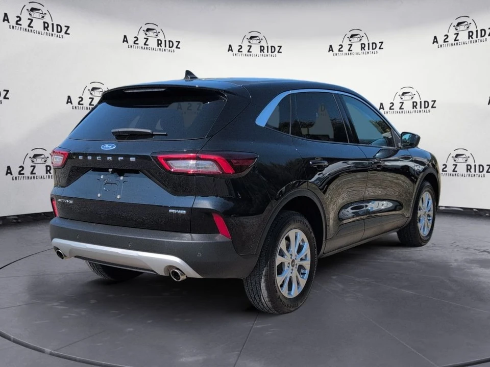 2023 Ford Escape - Image 6 of 25