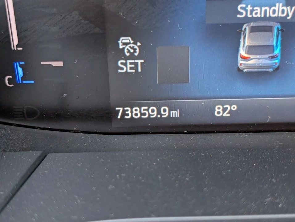 2023 Ford Escape - Image 17 of 25
