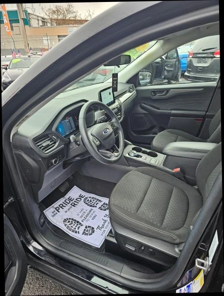 2023 Ford Escape - Image 6 of 12