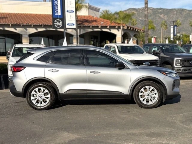 2023 Ford Escape - Image 9 of 12