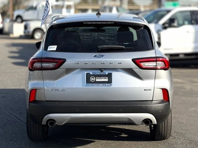 2023 Ford Escape - Image 7 of 12
